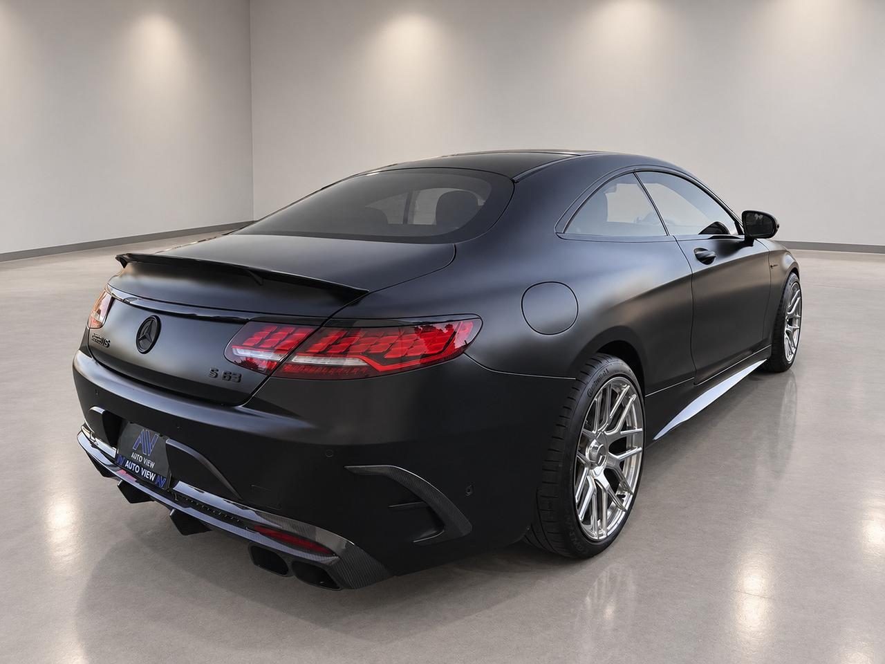 2018 Mercedes-Benz S-Class AMG S63 4MATIC *FULLY LOADED & BRABUS PACKAGE* Photo4