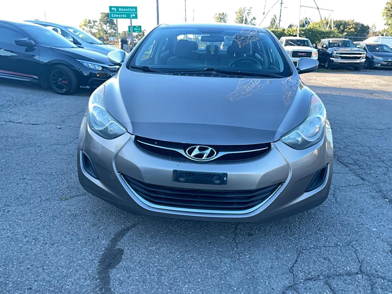 2012 Hyundai Elantra GL - Photo #1