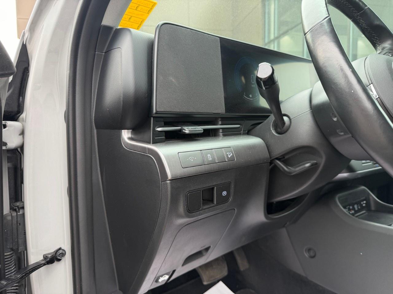 2025 Hyundai KONA 2.0L Preferred AWD w/Trend Package Photo