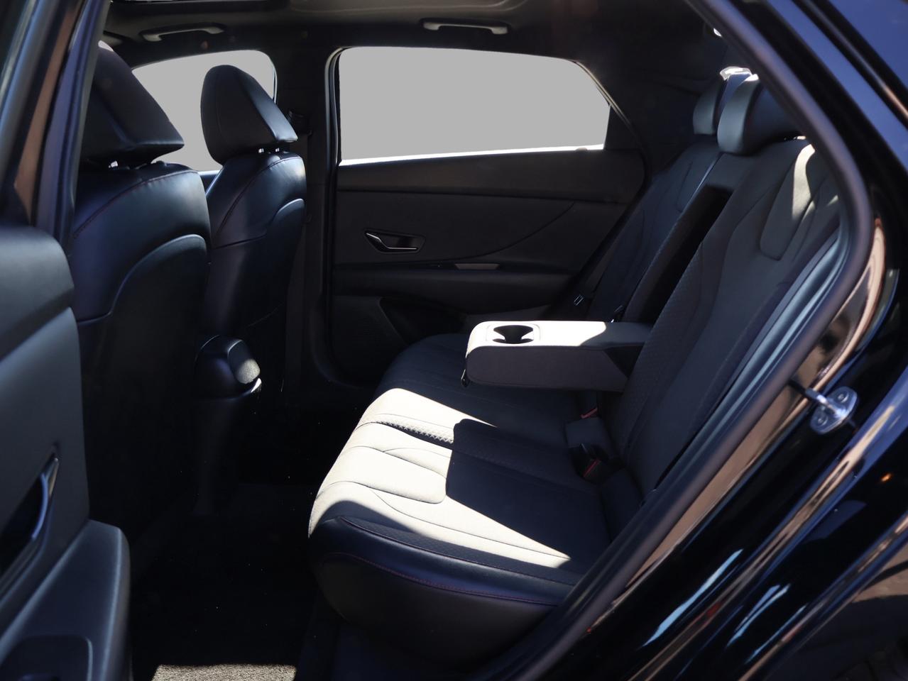 2021 Hyundai Elantra N-LINE *1 OWNER* CAMERA NAV BLUETOOTH LEATHER HEATED SEATS SUNROOF CRUISE ALLOYS Photo