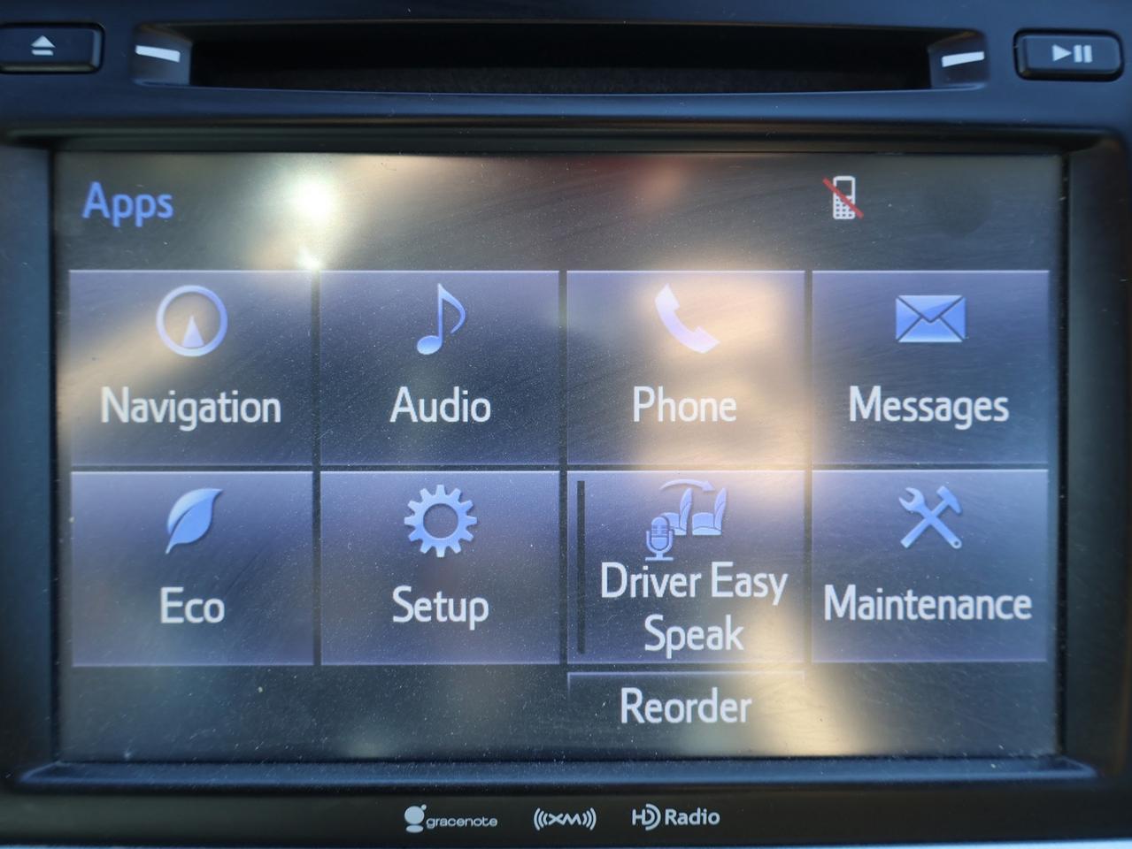 2018 Toyota Highlander V6 XLE AWD *ACCIDENT FREE* CAMERA NAV BLUETOOTH LEATHER HEATED SEATS SUNROOF CRUISE ALLOYS Photo
