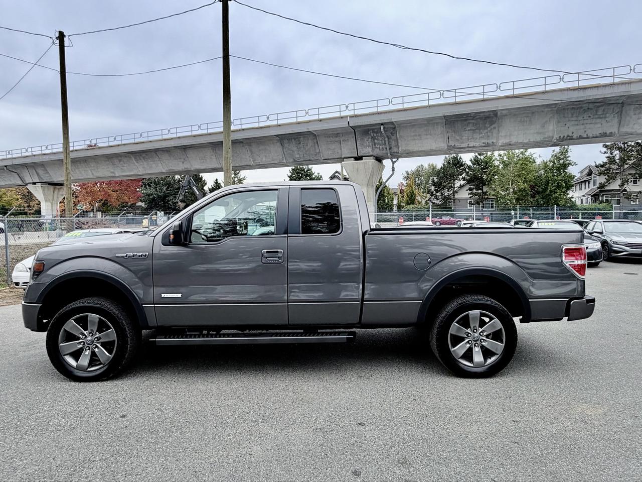 2014 Ford F-150 XL FINANCING AVAILABLE Photo8
