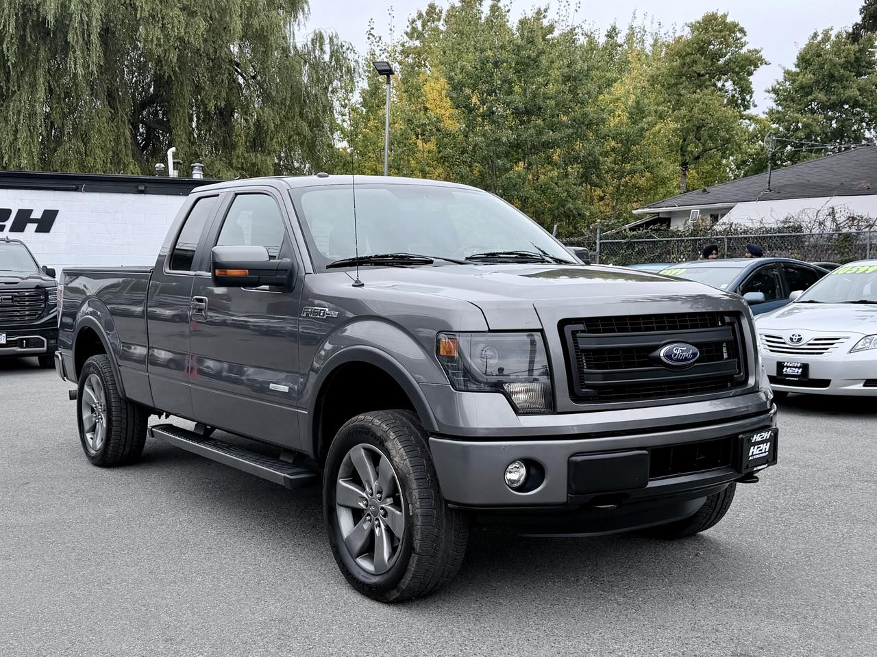 2014 Ford F-150 XL FINANCING AVAILABLE Photo3