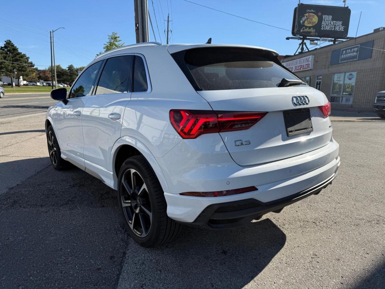 2024 Audi Q3 PROGRESSIV S LINE /QUATTRO /PANO ROOF /CARPLAY Photo