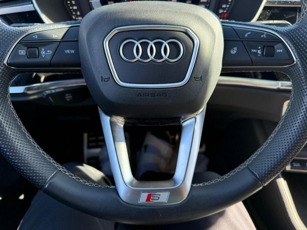 2024 Audi Q3 PROGRESSIV S LINE /QUATTRO /PANO ROOF /CARPLAY Photo