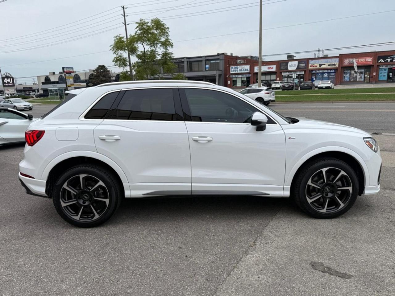 2024 Audi Q3 PROGRESSIV S LINE /QUATTRO /PANO ROOF /CARPLAY Photo