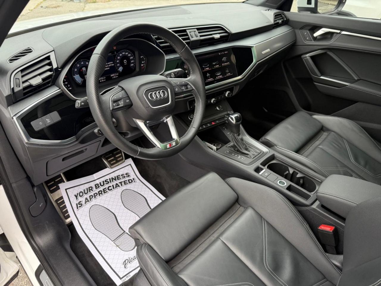 2024 Audi Q3 PROGRESSIV S LINE /QUATTRO /PANO ROOF /CARPLAY Photo