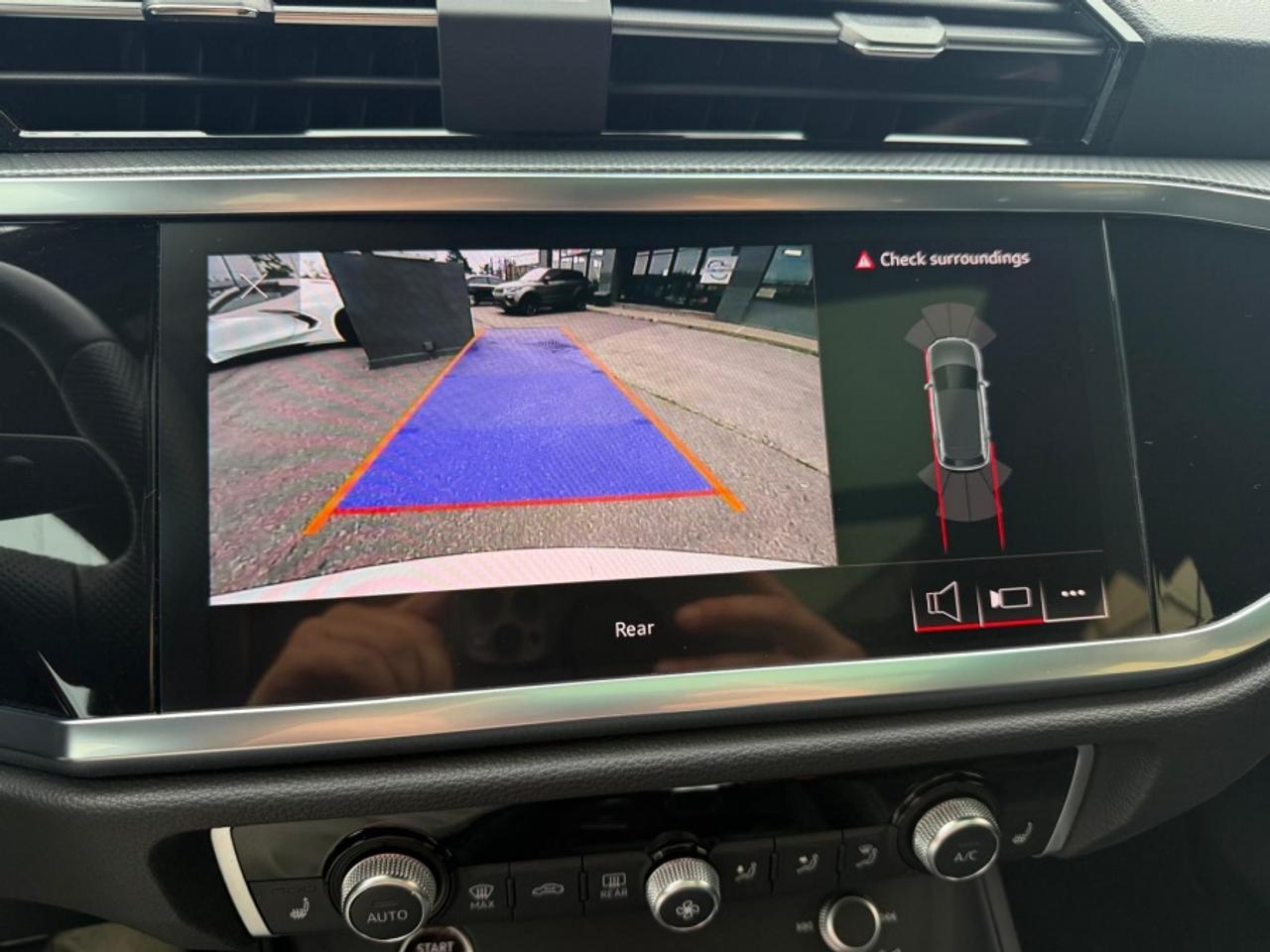2024 Audi Q3 PROGRESSIV S LINE /QUATTRO /PANO ROOF /CARPLAY Photo