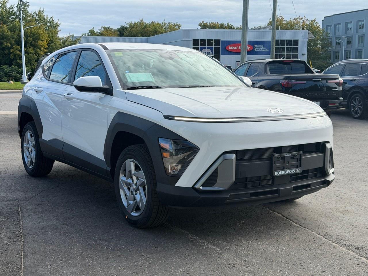 2027 Hyundai KONA 2.0L Essential AWD Photo