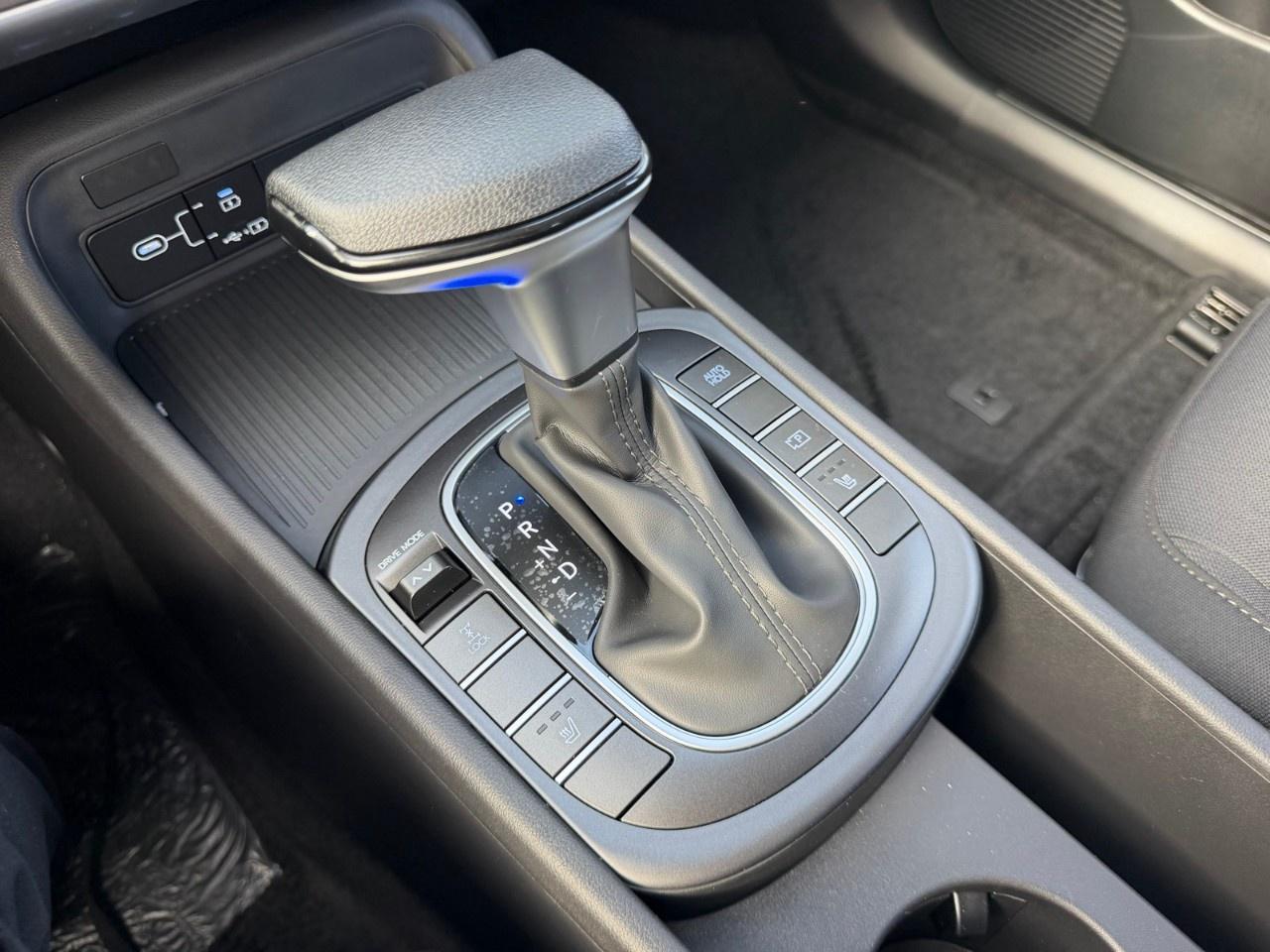 2027 Hyundai KONA 2.0L Essential AWD Photo