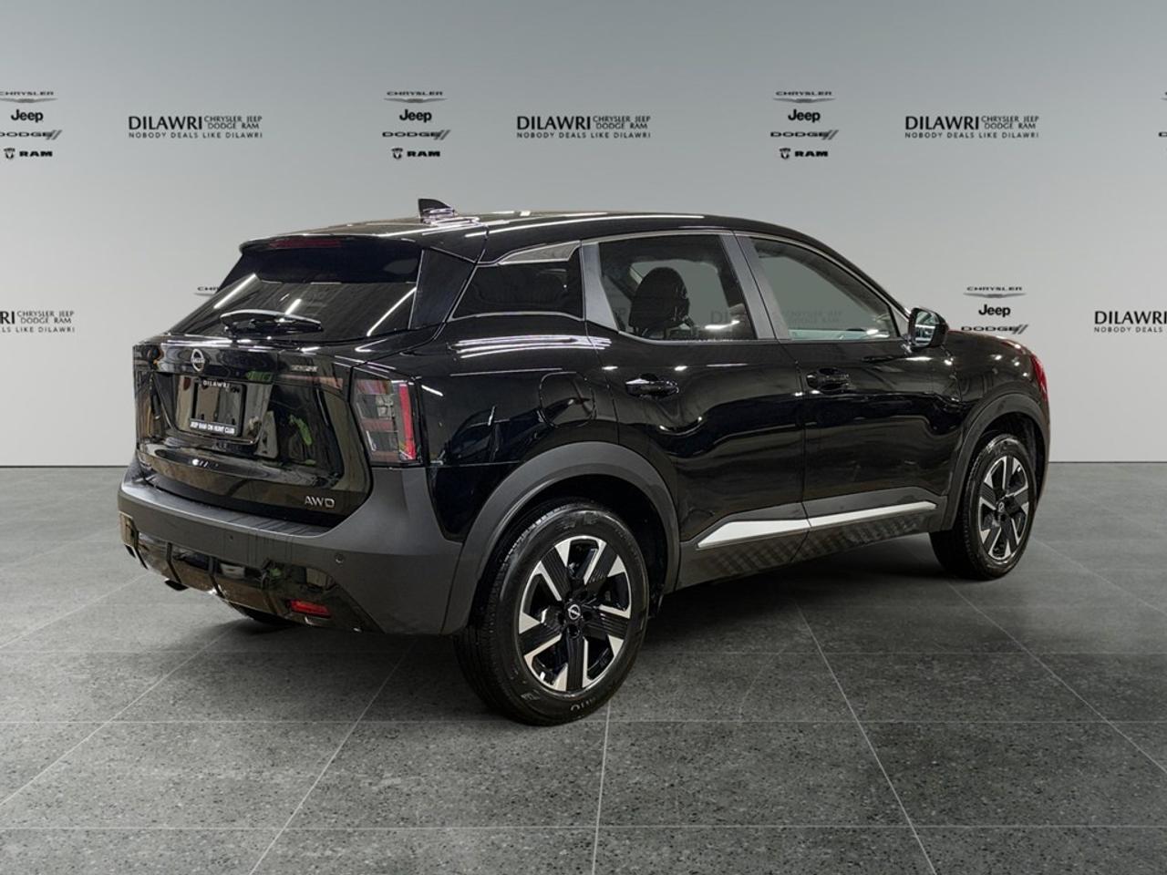 2026 Nissan Kicks SV AWD Photo4