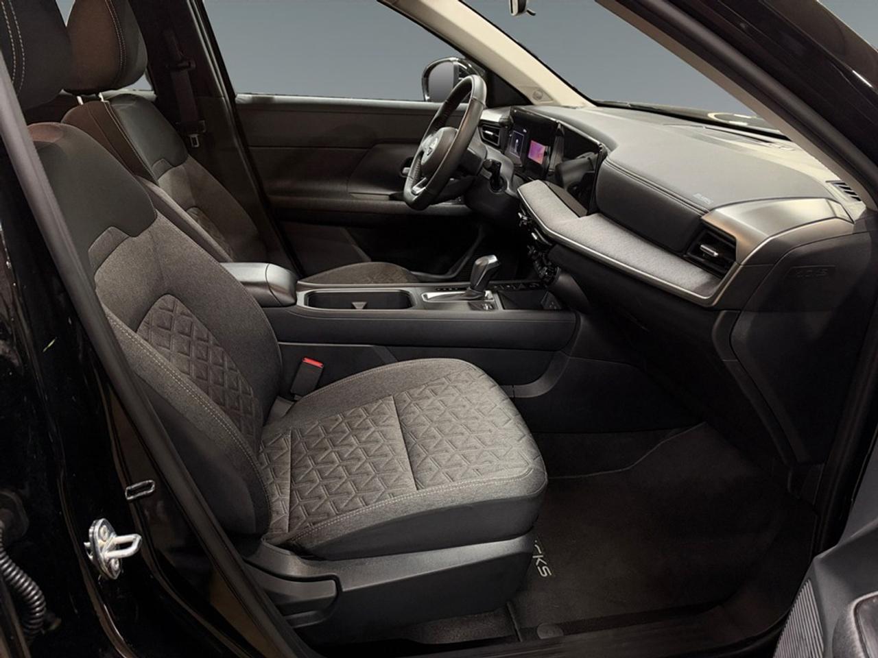2026 Nissan Kicks SV AWD Photo