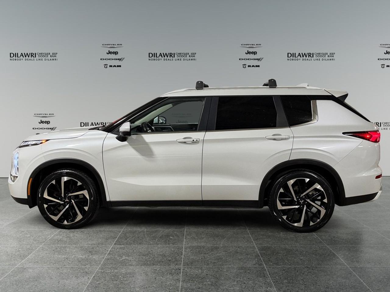2022 Mitsubishi Outlander SEL S-AWC Photo1