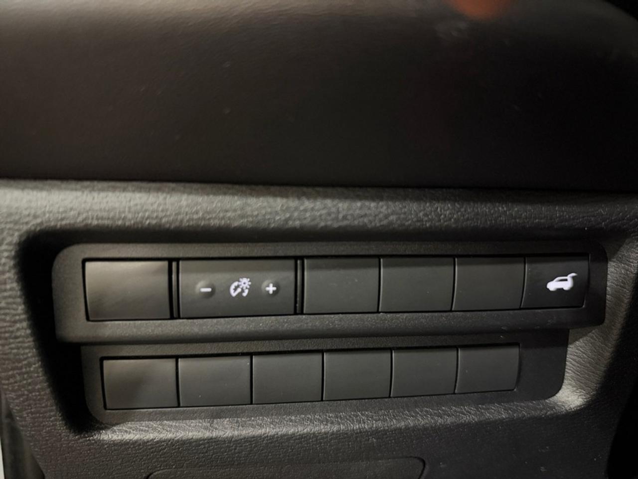2022 Mitsubishi Outlander SEL S-AWC Photo