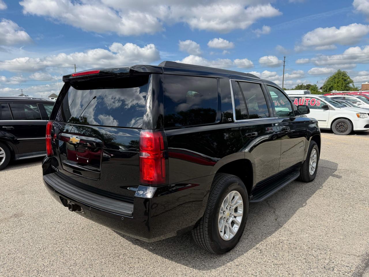 2016 Chevrolet Tahoe 4WD 4dr LS- 45,553KM ONLY Photo