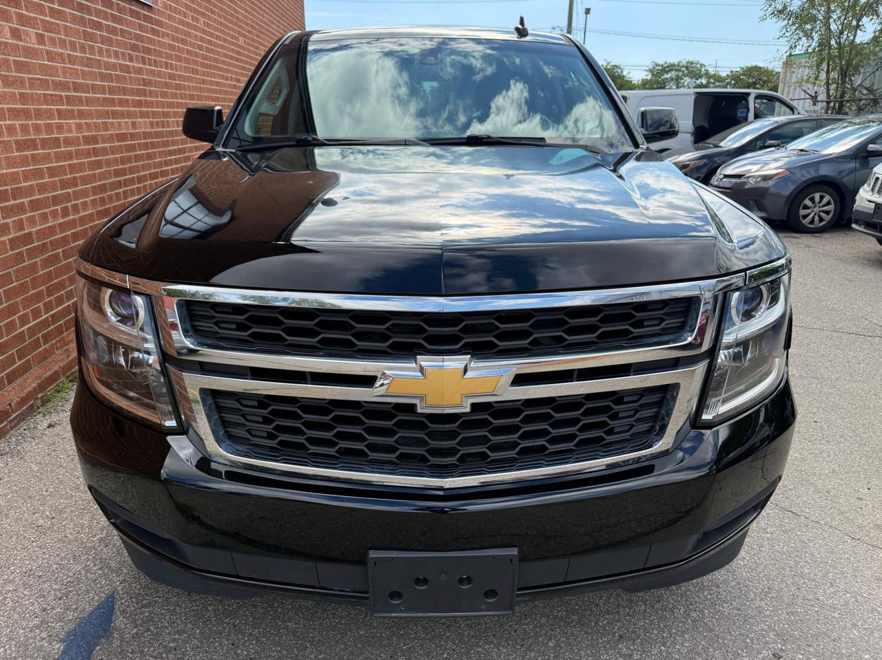 2016 Chevrolet Tahoe 4WD 4dr LS- 45,553KM ONLY Photo