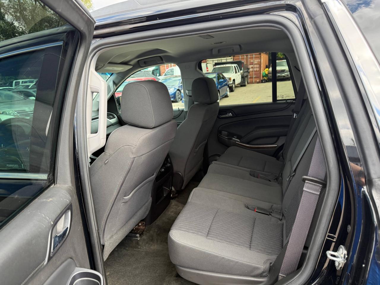 2016 Chevrolet Tahoe 4WD 4dr LS- 45,553KM ONLY Photo