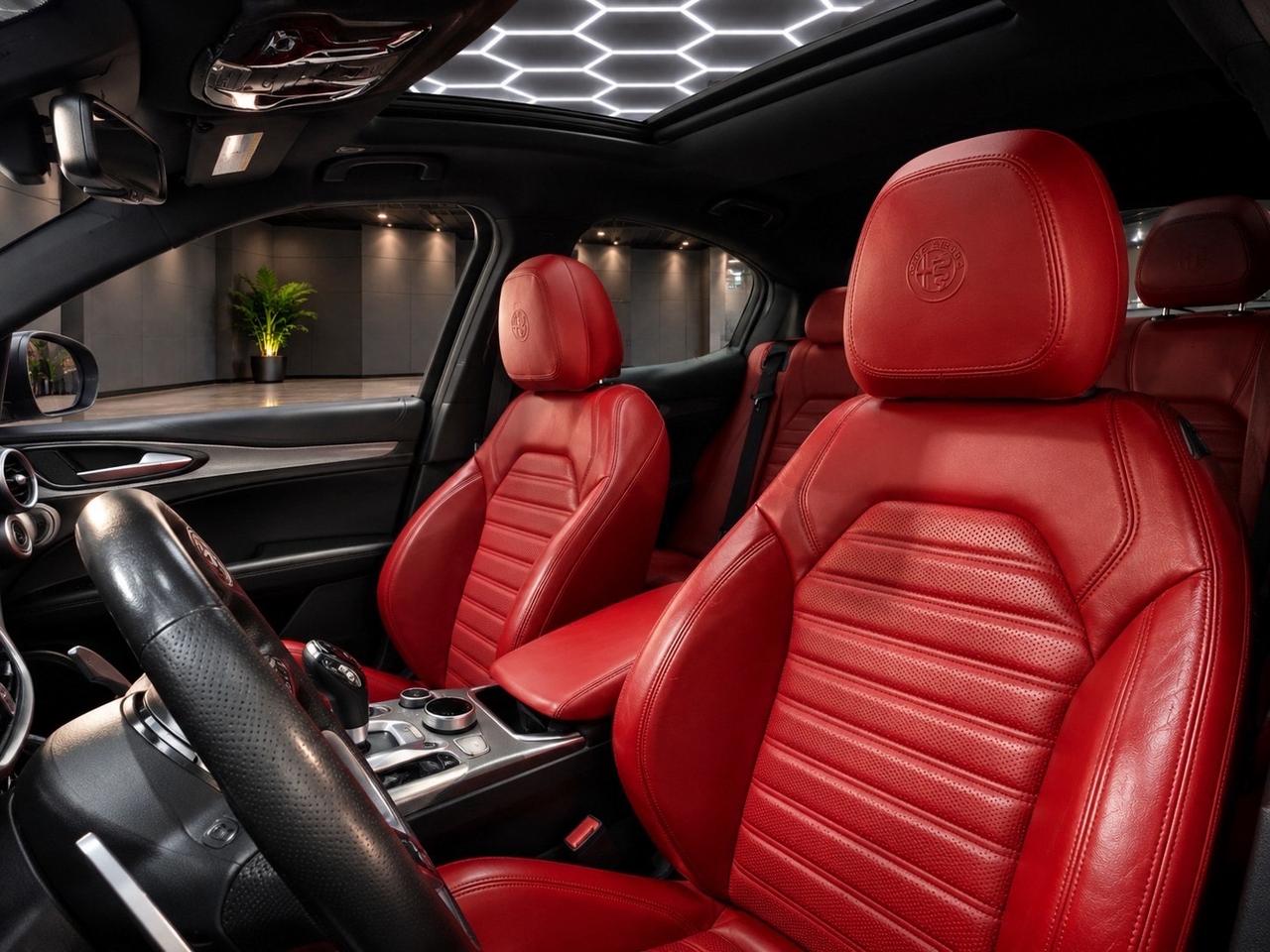 2022 Alfa Romeo Stelvio Veloce  Q4 AWD Photo
