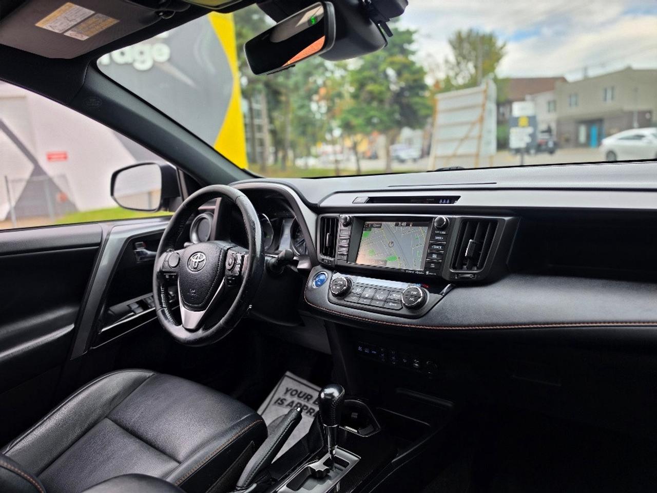 2017 Toyota RAV4 Hybrid SE HYBRID-AWD-LEATHER-SUNROOF-NAVIGATION-FULLY LOADED Photo