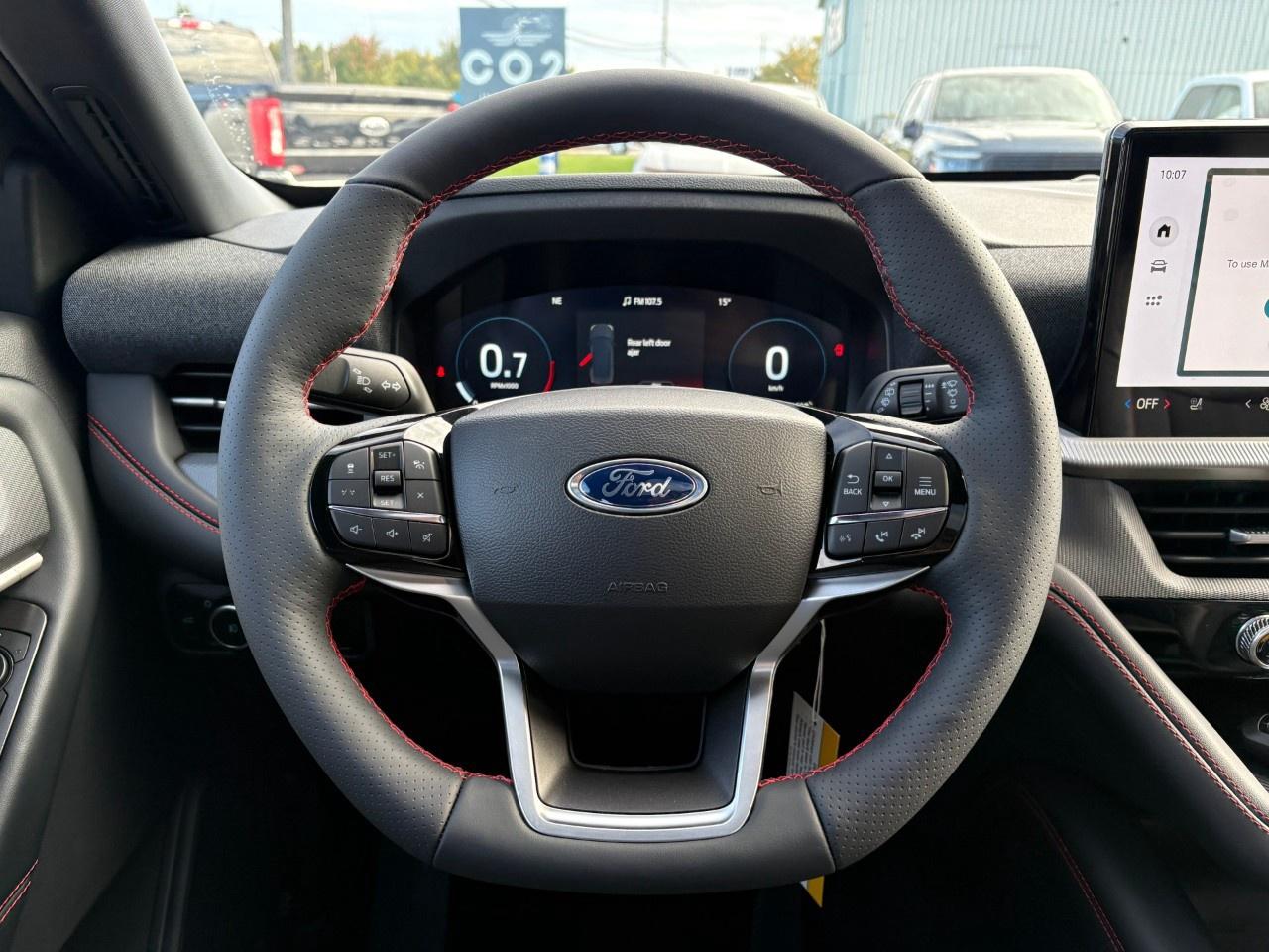 2027 Ford Explorer ST-Line 4WD Photo