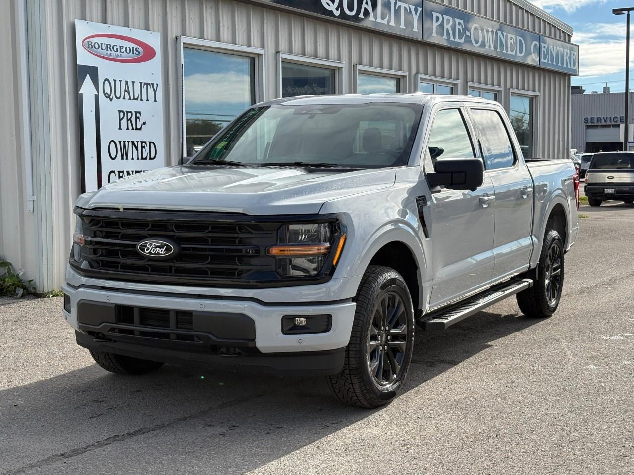 2026 Ford F-150 XLT 4WD SuperCrew 5.5' Box Photo2