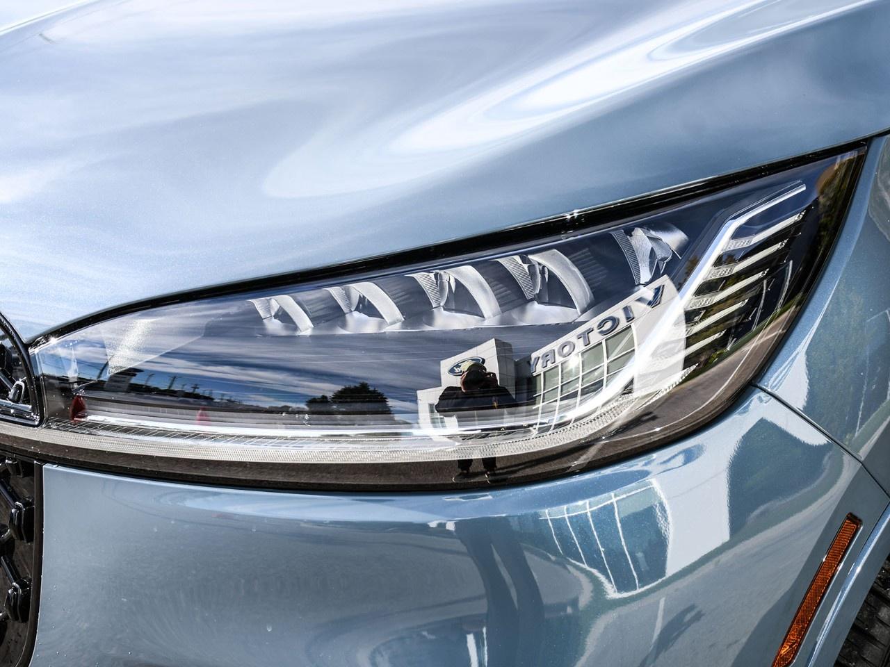 2027 Lincoln Aviator Reserve AWD Photo