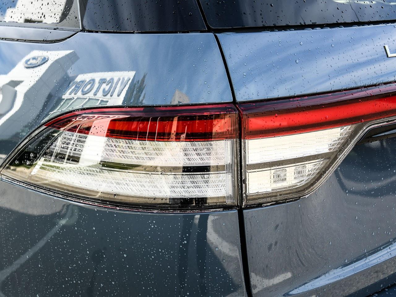 2027 Lincoln Aviator Reserve AWD Photo