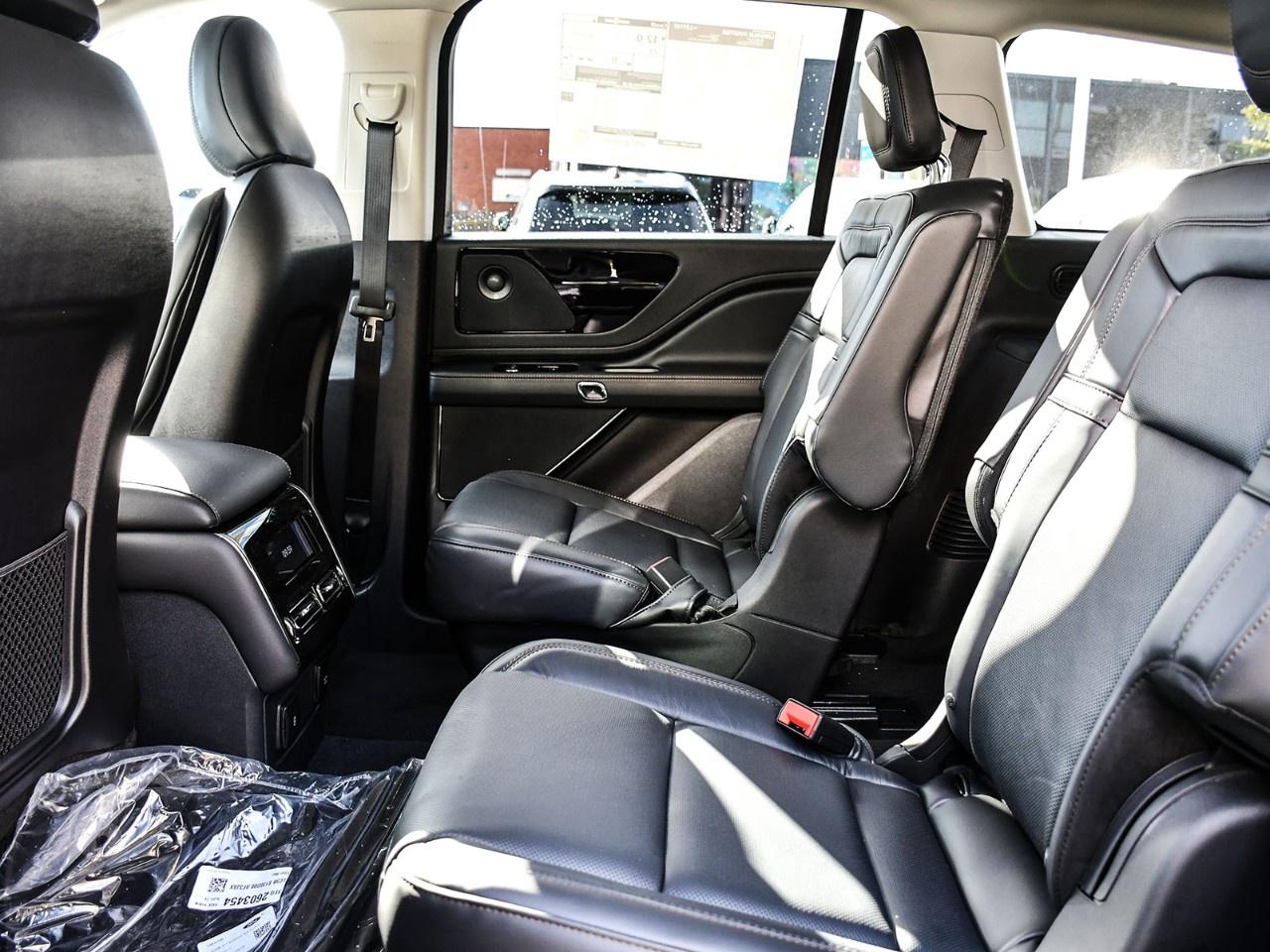 2027 Lincoln Aviator Reserve AWD Photo