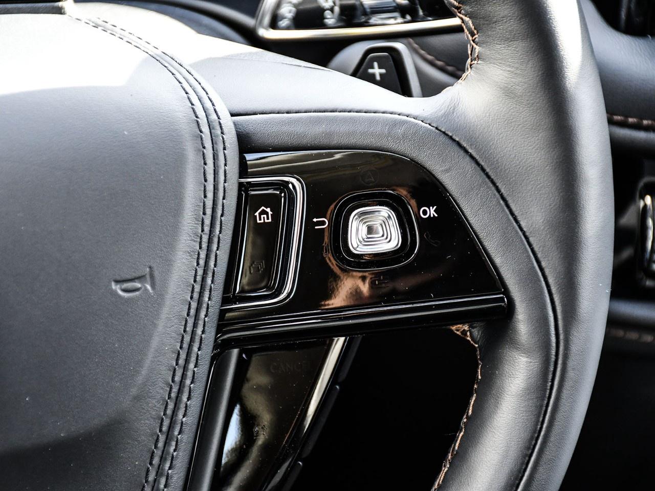 2027 Lincoln Aviator Reserve AWD Photo