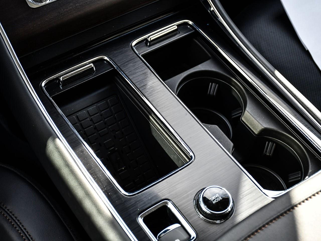 2027 Lincoln Aviator Reserve AWD Photo