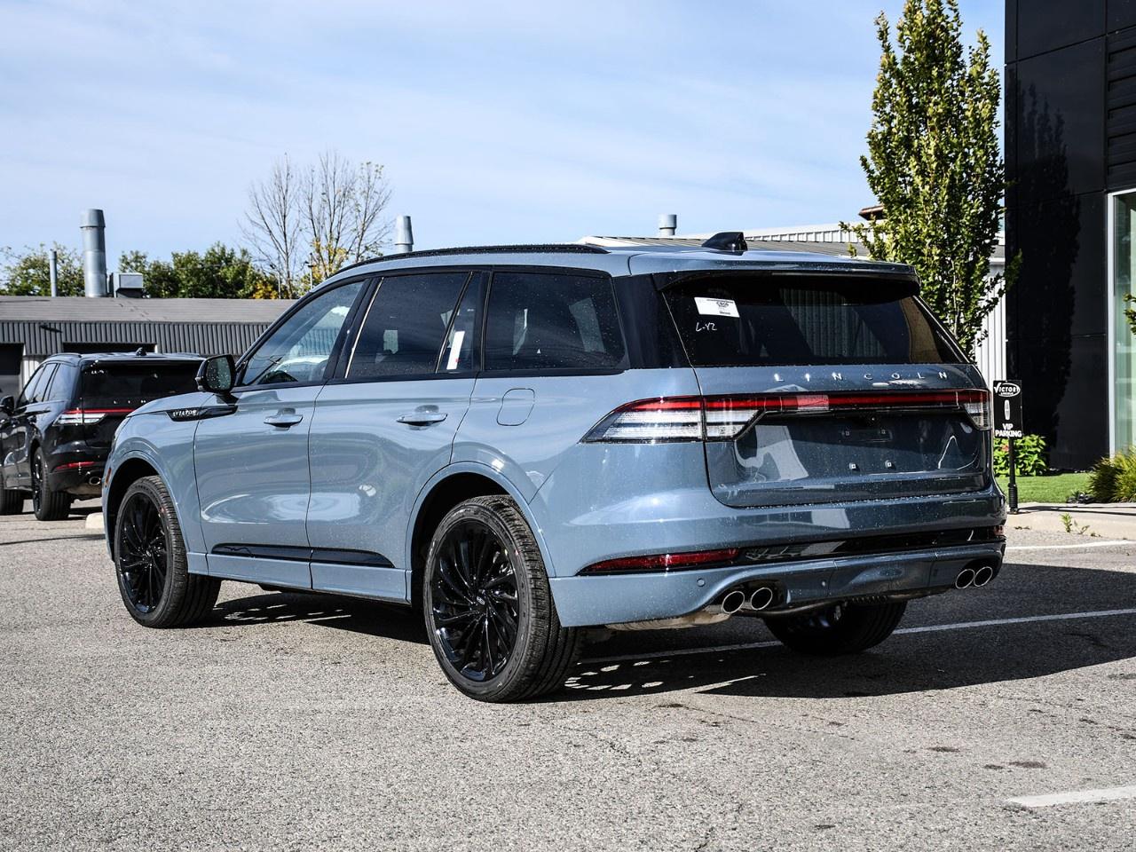 2027 Lincoln Aviator Reserve AWD Photo