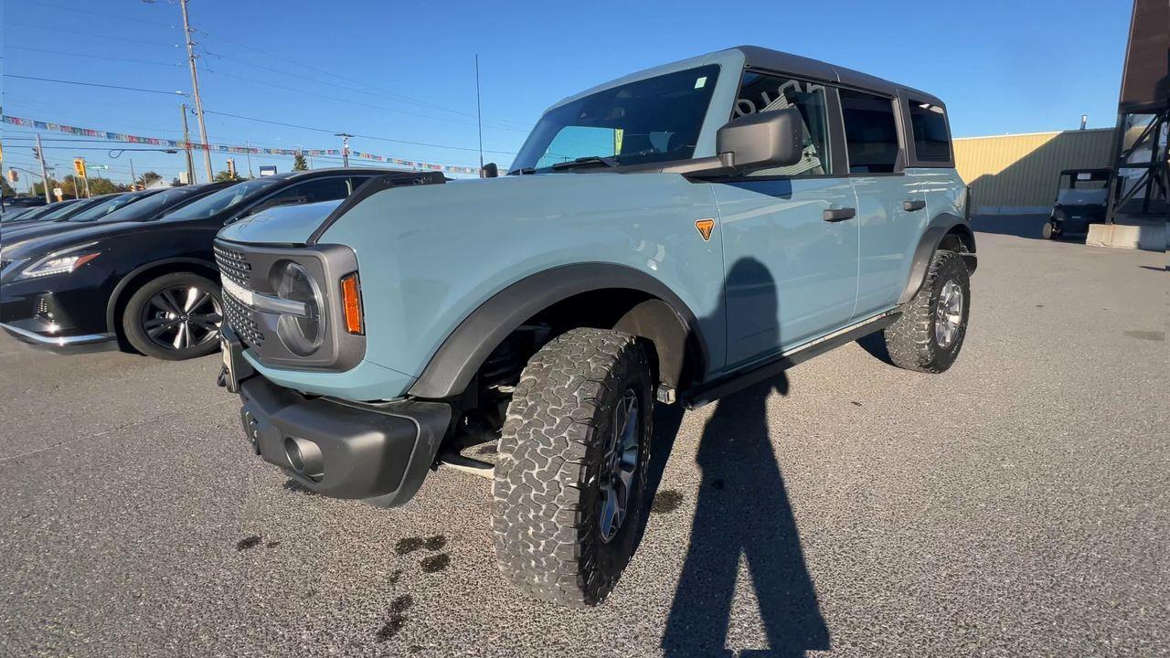 2022 Ford Bronco Badlands 4x4, MANUAL, LEATHER SEATS, CRUISE CONTROL, SIRIUS XM, REVERSE CAM!! Photo