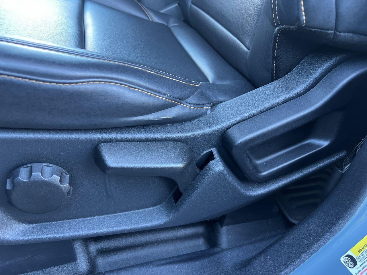 2022 Ford Bronco Badlands 4x4, MANUAL, LEATHER SEATS, CRUISE CONTROL, SIRIUS XM, REVERSE CAM!! Photo