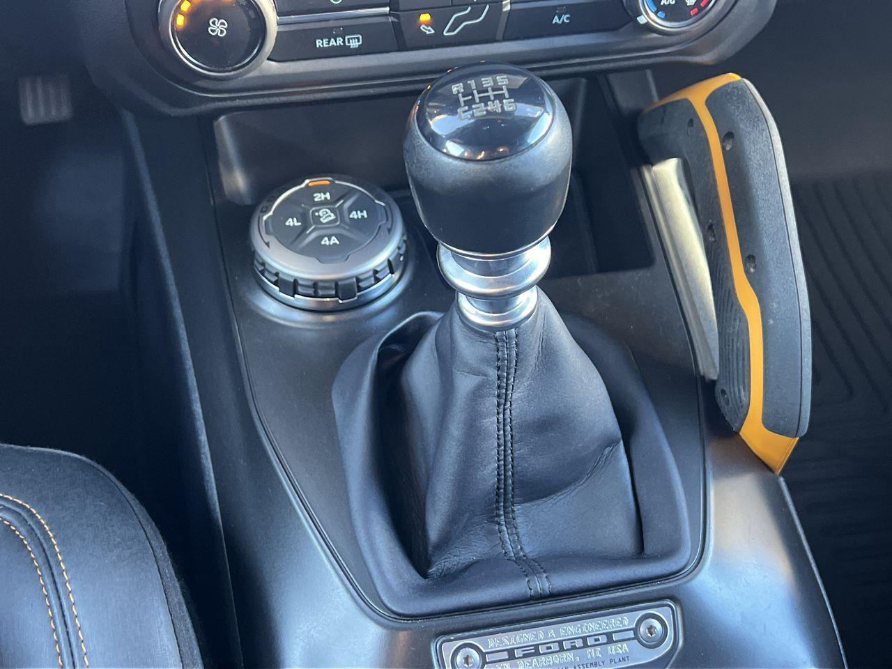 2022 Ford Bronco Badlands 4x4, MANUAL, LEATHER SEATS, CRUISE CONTROL, SIRIUS XM, REVERSE CAM!! Photo