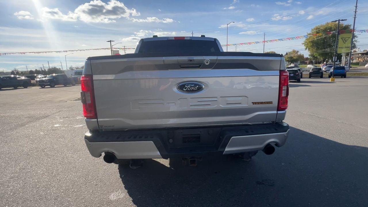 2022 Ford F-150 Tremor 4x4, HEATED SEATS, NAV, REVERSE CAM, POWER LIFTGATE, CRUISE CONTROL!! Photo