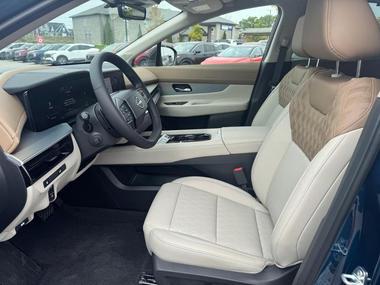 2027 Nissan Murano Platinum AWD Photo