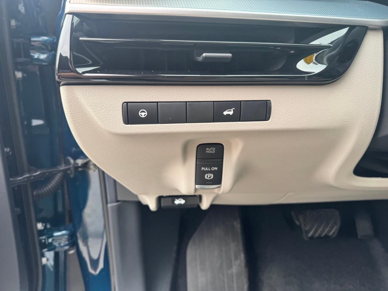 2027 Nissan Murano Platinum AWD Photo