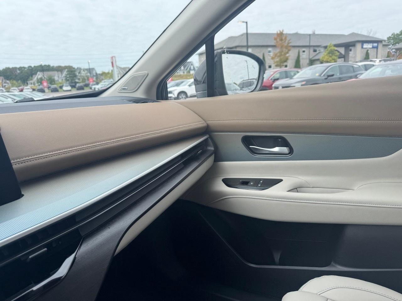 2027 Nissan Murano Platinum AWD Photo