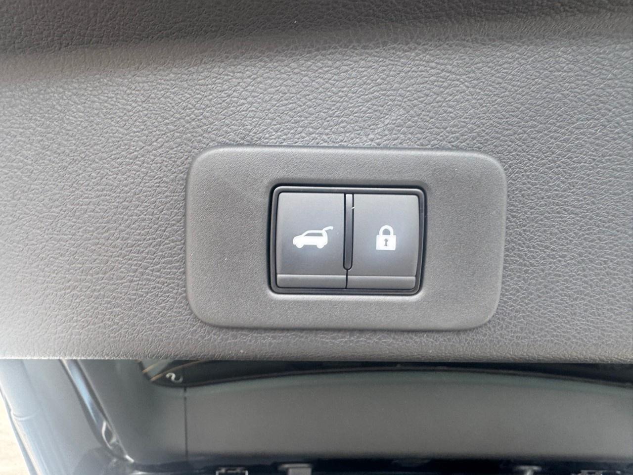 2027 Nissan Murano Platinum AWD Photo