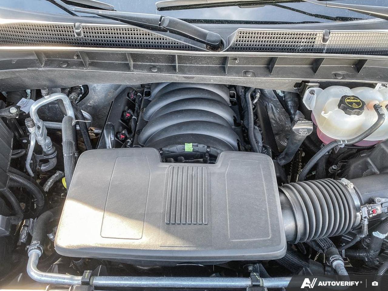 2025 GMC Sierra 1500 Elevation 5.3L ECOTEC3 | HEATED STEERING WHEEL | X31 O-FF RO Photo