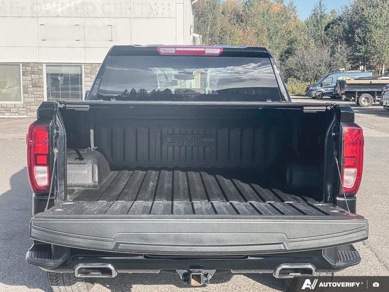 2025 GMC Sierra 1500 Elevation 5.3L ECOTEC3 | HEATED STEERING WHEEL | X31 O-FF RO Photo