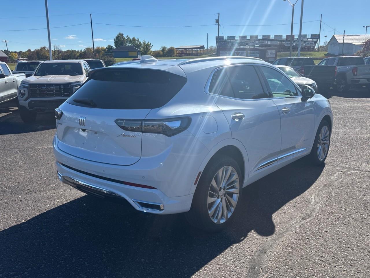 2026 Buick Envision Avenir Photo