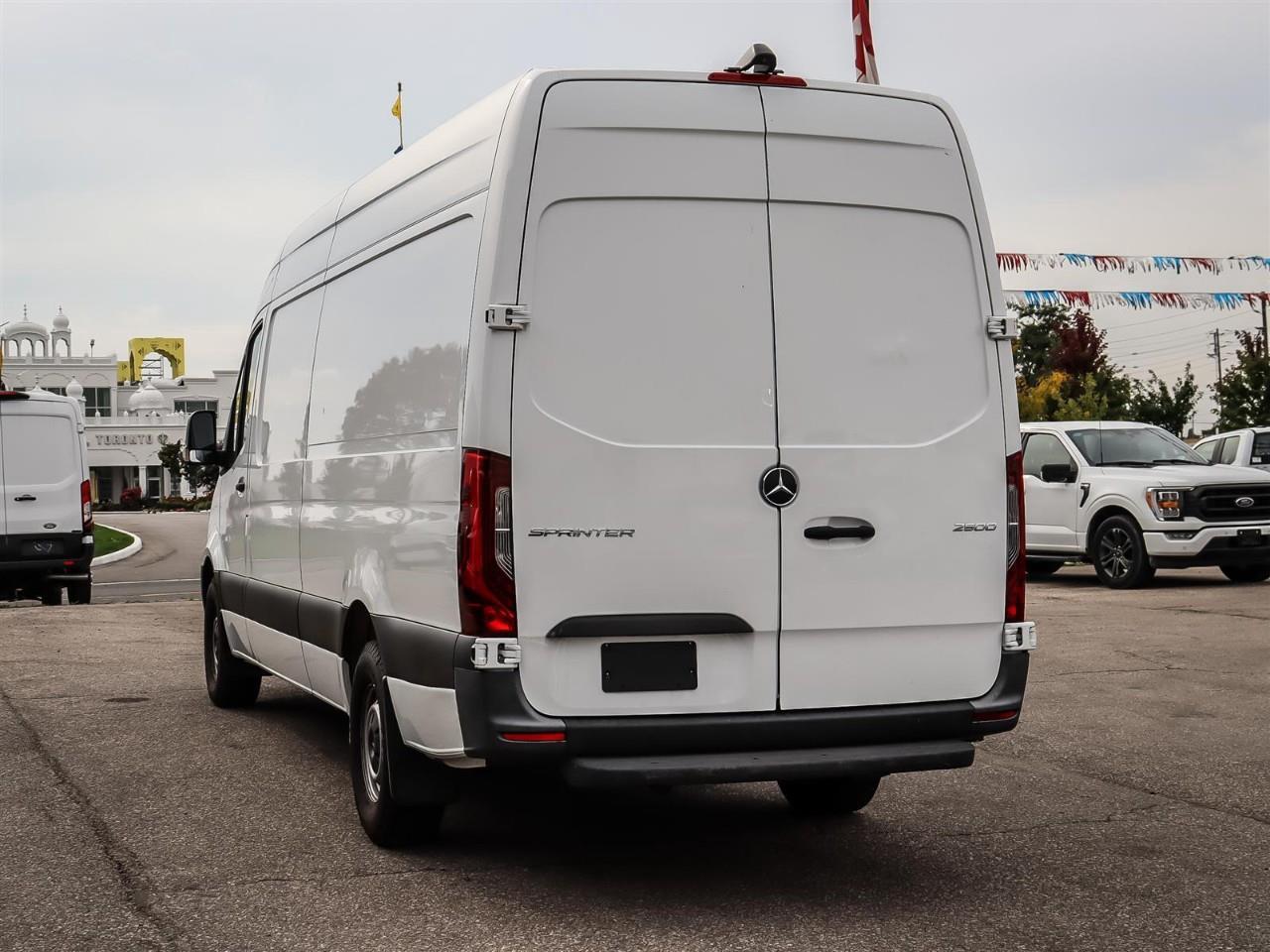 2022 Mercedes-Benz Sprinter 2500 High Roof I4 Gas New Brakes & Rotors | New Brake Master Cylinder | New Calipers | Photo