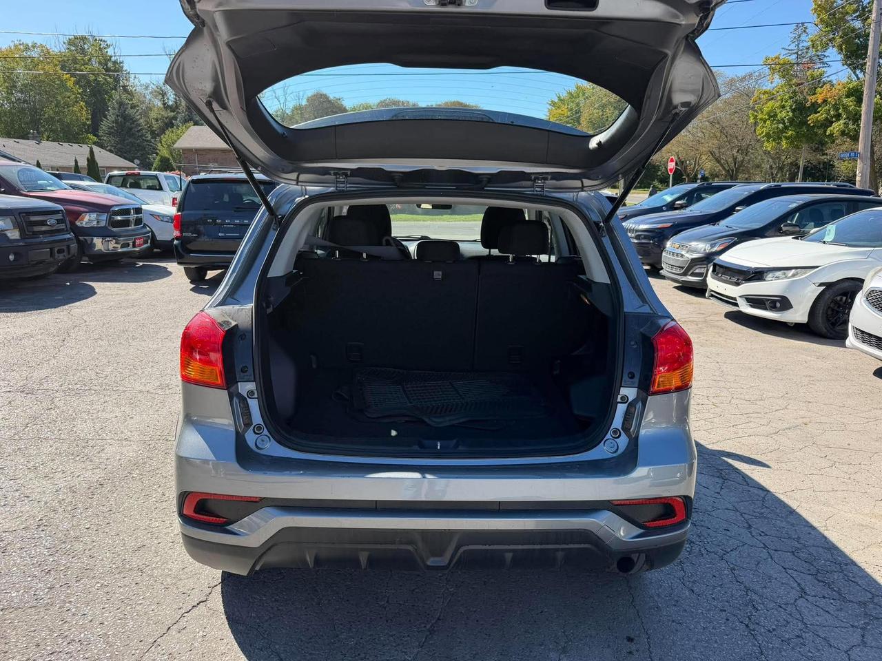 2019 Mitsubishi RVR ES FWD - Photo #7