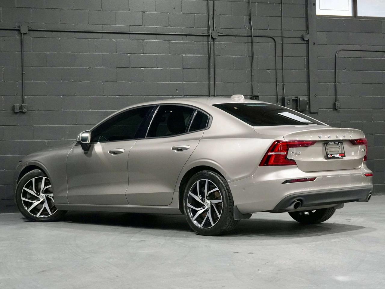 2019 Volvo S60 Momentum|PANO|LEATHER|DIRVER ASSIST Photo