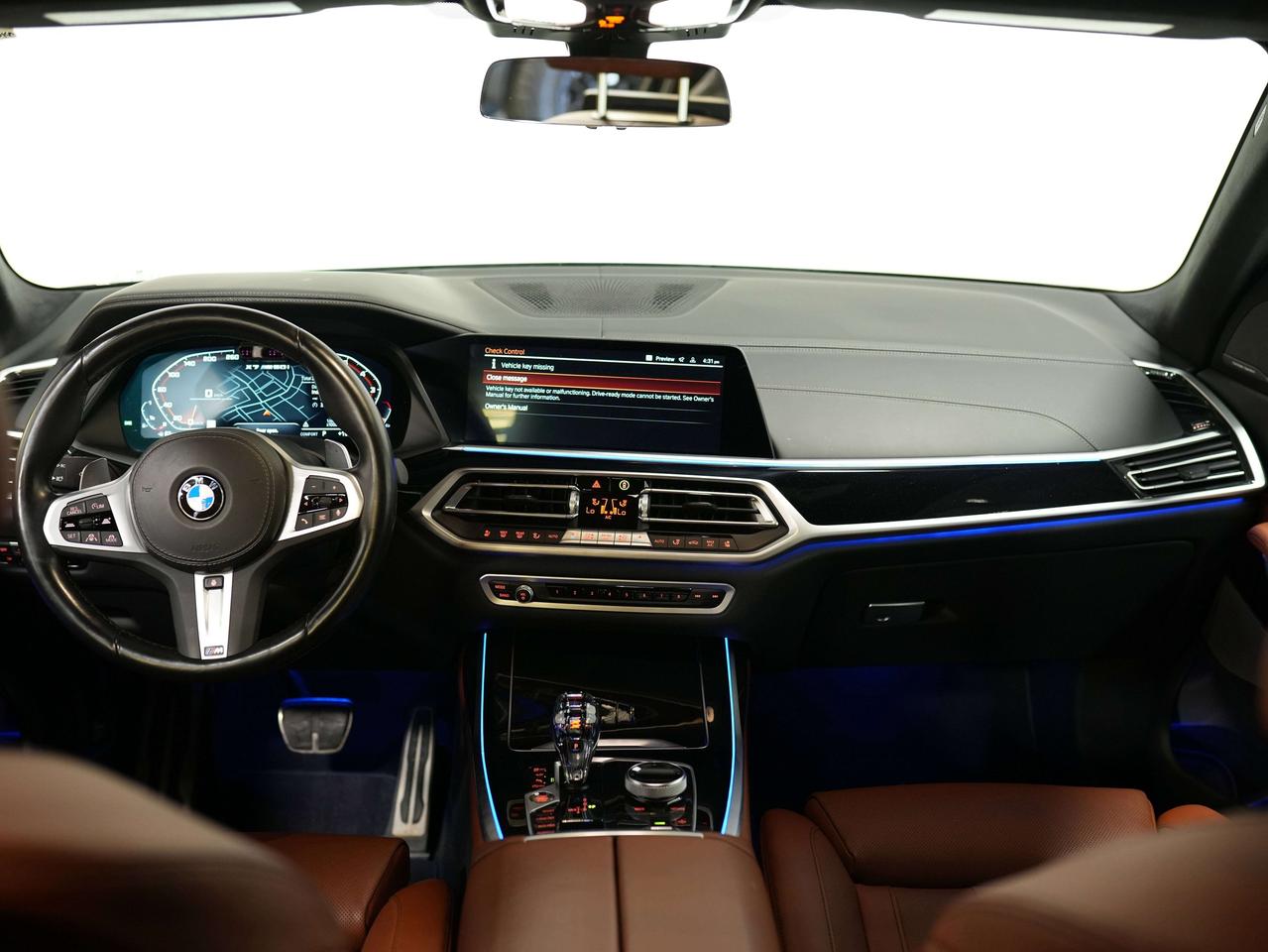 2022 BMW X7 M50I | 6 PASS | PREMIUM | REAR ENTERTAINMENT | 22 Photo
