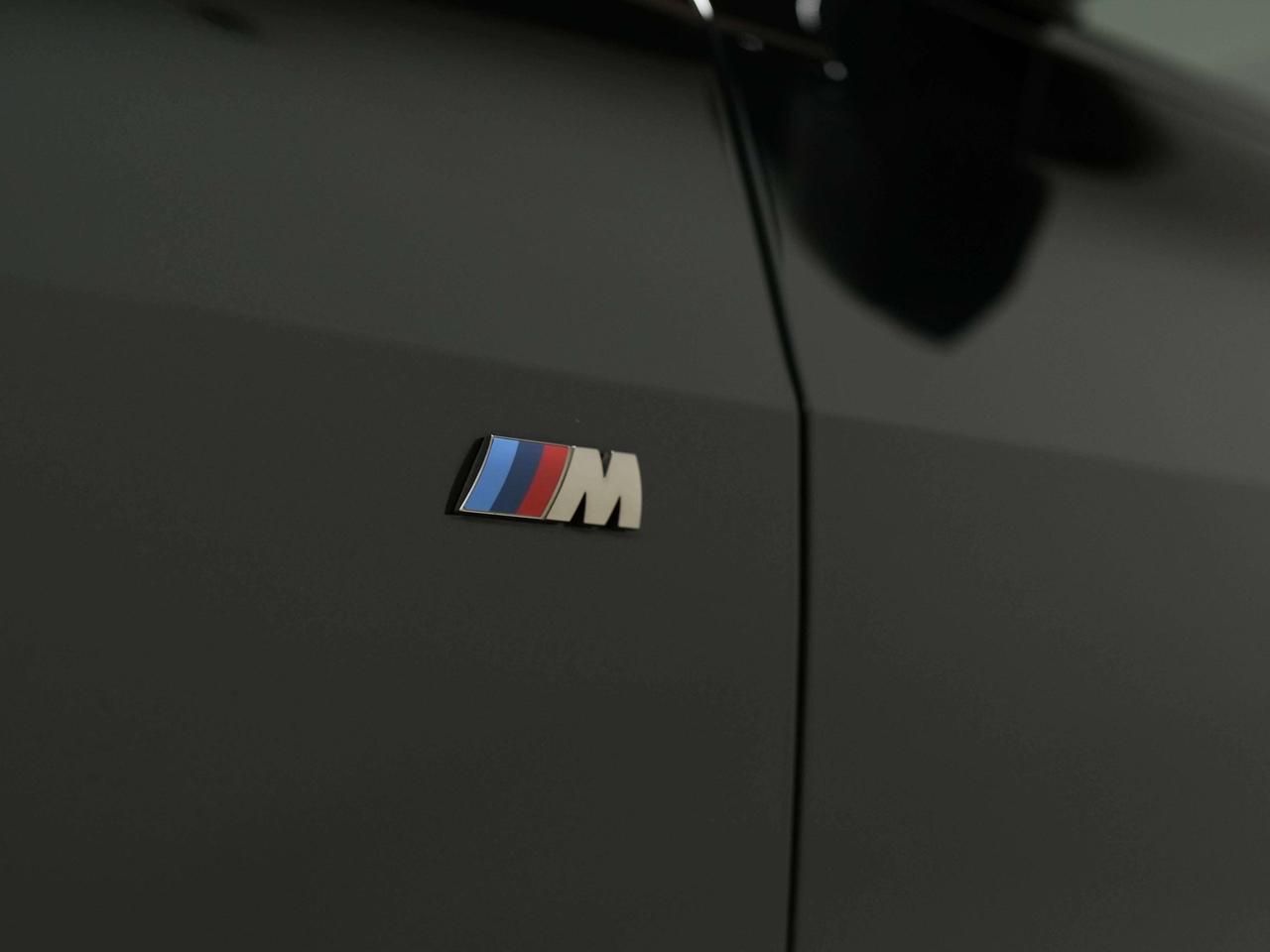 2022 BMW X7 M50I | 6 PASS | PREMIUM | REAR ENTERTAINMENT | 22 Photo