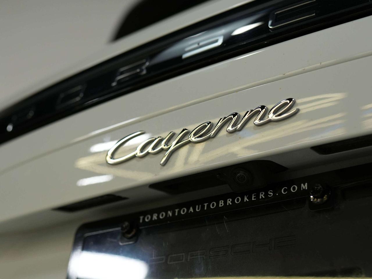 2023 Porsche Cayenne PREMIUM | BOSE | PANO | 21 IN Photo
