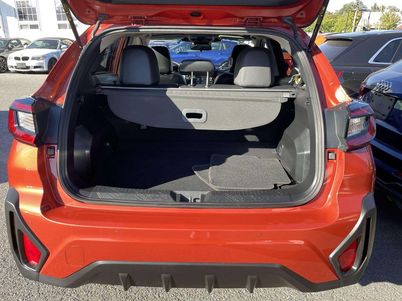 2025 Subaru XV Crosstrek Limited LIMITED, ONLY 15KKMS, LEATHER, ROOF, NAVI, HARMAN KARDON, EYESIGHT, BK. CAM, ALLOYS Photo