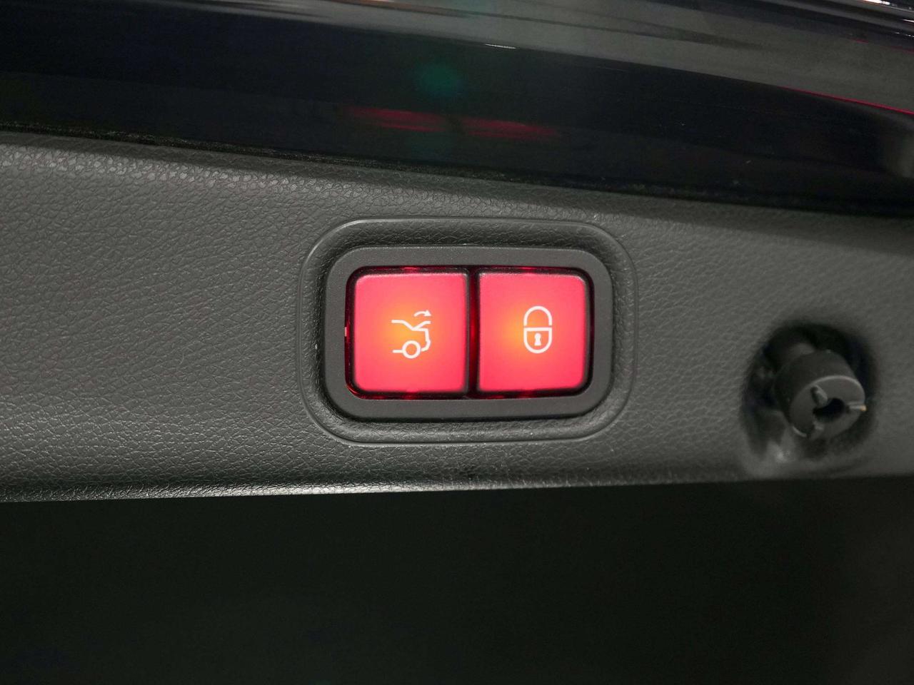 2022 Mercedes-Benz E-Class E 450|HUD|360 CAM|BURMESTER|DRIVER ASSIST|PANO Photo